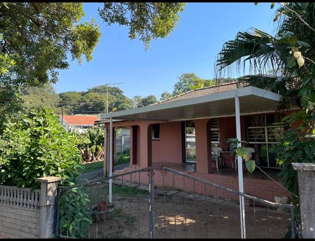 3 BEDROOM HOUSE FOR SALE IN MONTCLAIR